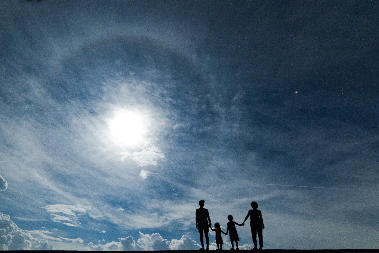 古宇利島 星空 月写真　月空フォト 撮影