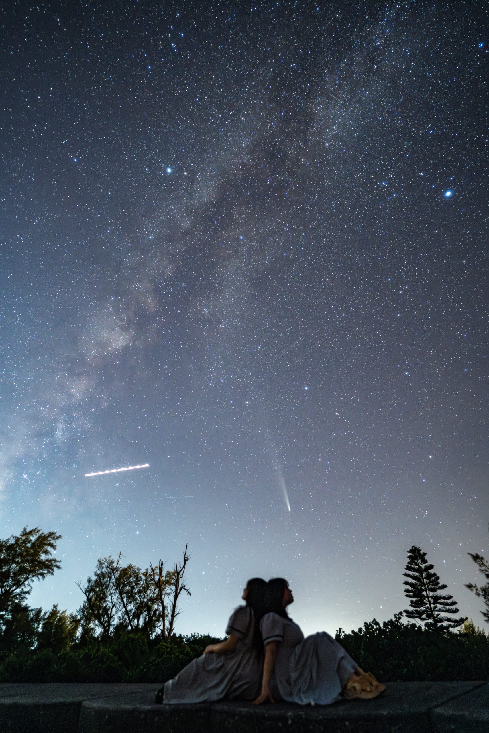 沖縄の古宇利島で撮影したカップルの星空フォト